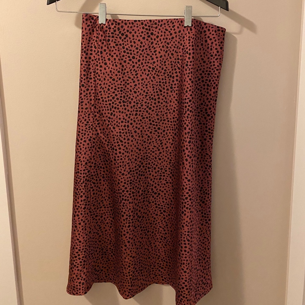 LOFT MIDI Leopard print skirt